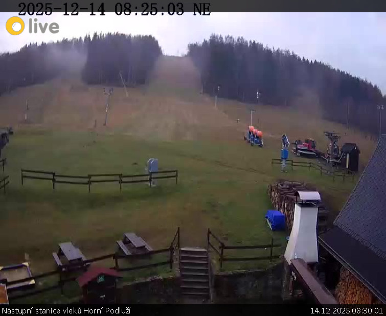 Skiareál Horní Podluží - Nástupní stanice vleků Horní Podluží - 14.12.2025 v 08:30