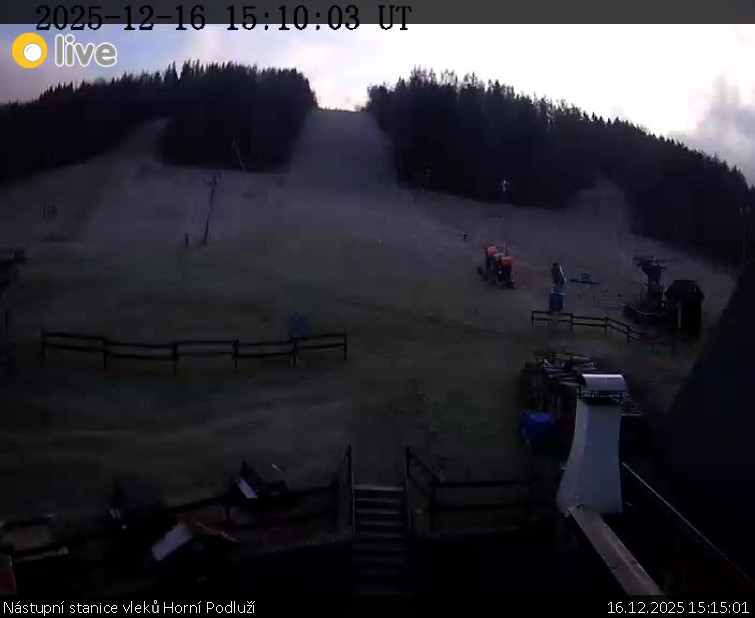 Skiareál Horní Podluží - Nástupní stanice vleků Horní Podluží - 16.12.2025 v 15:15