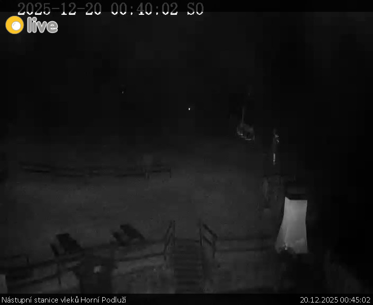 Skiareál Horní Podluží - Nástupní stanice vleků Horní Podluží - 20.12.2025 v 00:45
