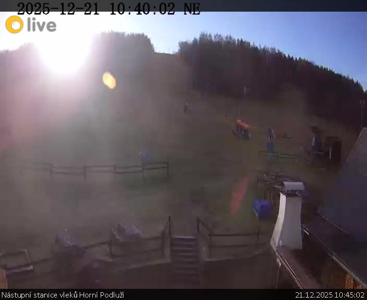 Skiareál Horní Podluží - Nástupní stanice vleků Horní Podluží - 21.12.2025 v 10:45