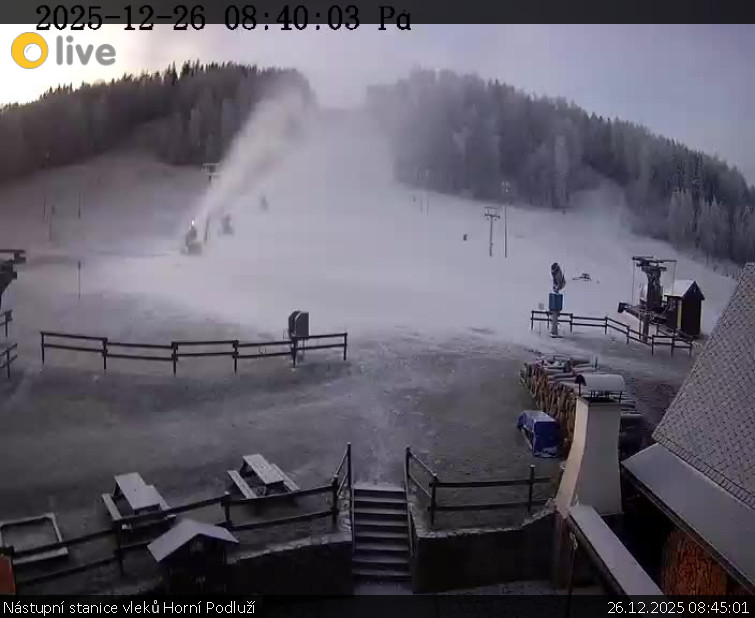 Skiareál Horní Podluží - Nástupní stanice vleků Horní Podluží - 26.12.2025 v 08:45