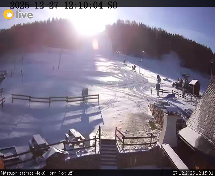Skiareál Horní Podluží - Nástupní stanice vleků Horní Podluží - 27.12.2025 v 12:15