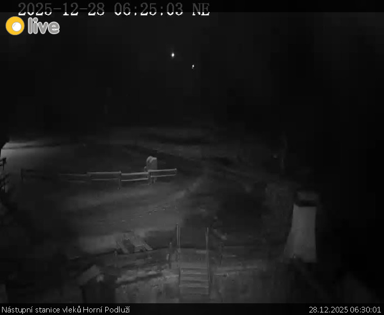 Skiareál Horní Podluží - Nástupní stanice vleků Horní Podluží - 28.12.2025 v 06:30