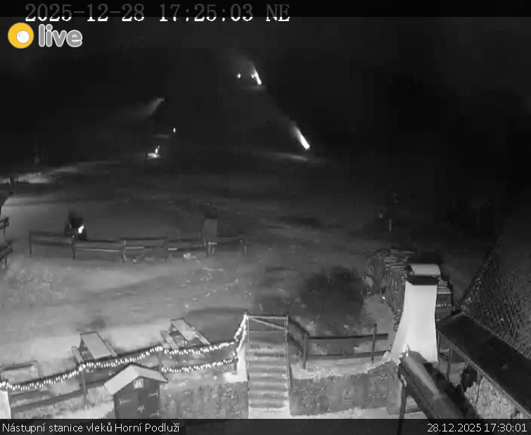 Skiareál Horní Podluží - Nástupní stanice vleků Horní Podluží - 28.12.2025 v 17:30