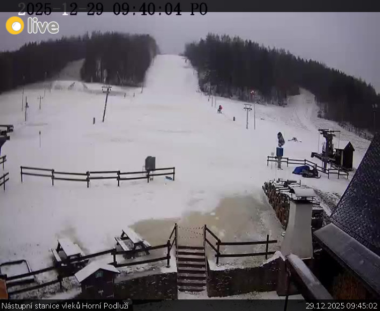 Skiareál Horní Podluží - Nástupní stanice vleků Horní Podluží - 29.12.2025 v 09:45