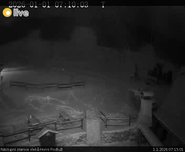 Skiareál Horní Podluží - Nástupní stanice vleků Horní Podluží - 1.1.2026 v 07:15