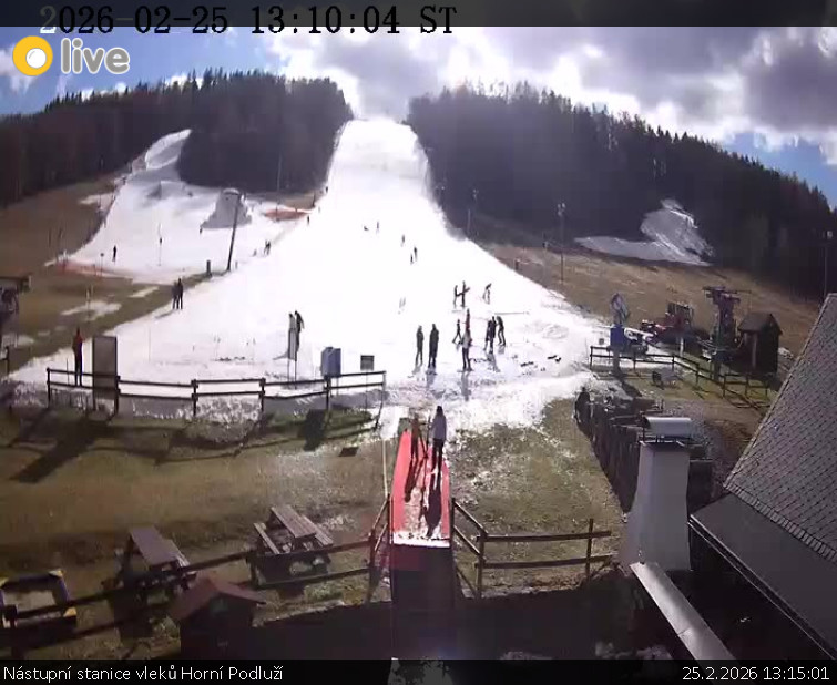 Skiareál Horní Podluží - Nástupní stanice vleků Horní Podluží - 25.2.2026 v 13:15