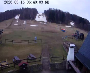 Skiareál Horní Podluží - Nástupní stanice vleků Horní Podluží - 15.3.2026 v 06:45 Skiareál Horní Podluží - Nástupní stanice vleků Horní Podluží - 15.3.2026 v 06:45