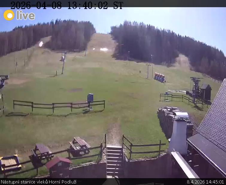 Skiareál Horní Podluží - Nástupní stanice vleků Horní Podluží - 8.4.2026 v 14:45