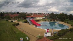 Hluk Swimming Pool