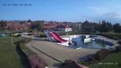 Hluk Swimming Pool