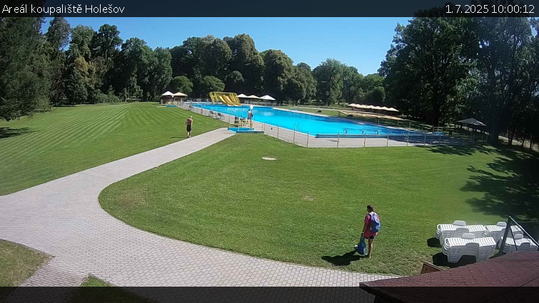 Zámecké koupaliště Holešov - Areál koupaliště Holešov - 1.7.2025 v 10:00