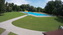 Areál koupaliště Holešov