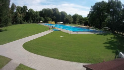 Areál koupaliště Holešov