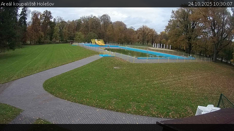Zámecké koupaliště Holešov - Areál koupaliště Holešov - 24.10.2025 v 10:30 Zámecké koupaliště Holešov - Areál koupaliště Holešov - 24.10.2025 v 10:30