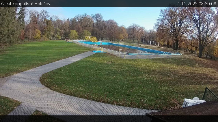 Zámecké koupaliště Holešov - Areál koupaliště Holešov - 1.11.2025 v 08:30 Zámecké koupaliště Holešov - Areál koupaliště Holešov - 1.11.2025 v 08:30