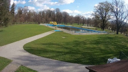 Areál koupaliště Holešov