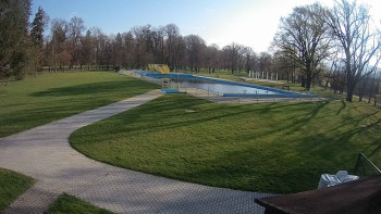 Zámecké koupaliště Holešov