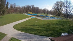 Areál koupaliště Holešov