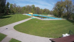 Areál koupaliště Holešov