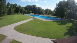 Areál koupaliště Holešov