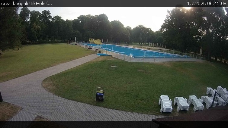 Zámecké koupaliště Holešov - Areál koupaliště Holešov - 1.7.2026 v 06:45
