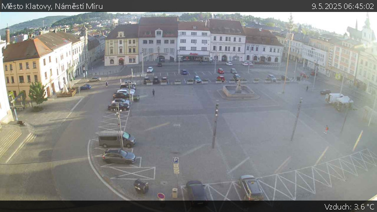 Město Klatovy - Náměstí Míru - 9.5.2025 v 06:45 Město Klatovy - Náměstí Míru - 9.5.2025 v 06:45
