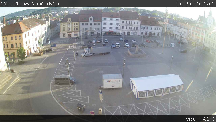 Město Klatovy - Náměstí Míru - 10.5.2025 v 06:45 Město Klatovy - Náměstí Míru - 10.5.2025 v 06:45