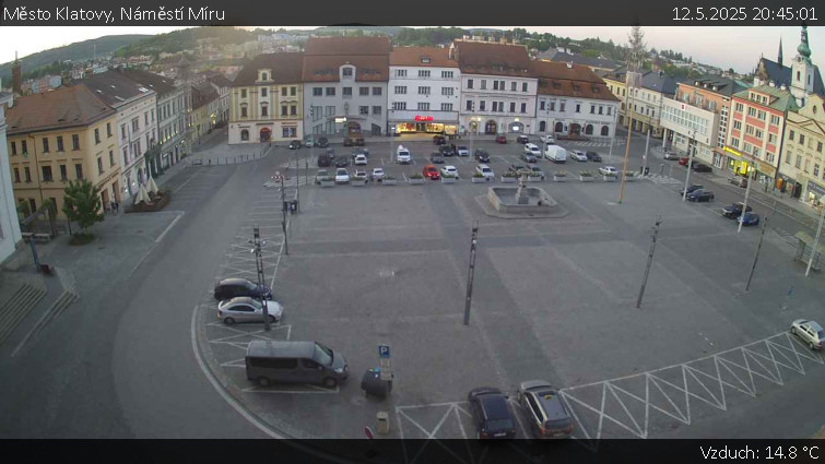 Město Klatovy - Náměstí Míru - 12.5.2025 v 20:45 Město Klatovy - Náměstí Míru - 12.5.2025 v 20:45