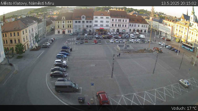 Město Klatovy - Náměstí Míru - 13.5.2025 v 20:15 Město Klatovy - Náměstí Míru - 13.5.2025 v 20:15