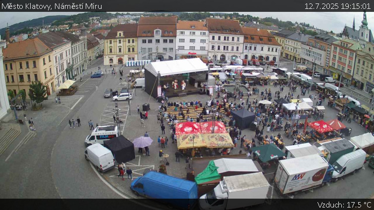 Město Klatovy - Náměstí Míru - 12.7.2025 v 19:15 Město Klatovy - Náměstí Míru - 12.7.2025 v 19:15