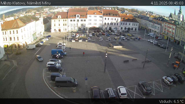 Město Klatovy - Náměstí Míru - 4.11.2025 v 08:45