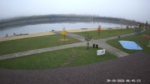Schwimmbad Michal, Sokolov - Wasseroberfläche - 30.10.2026 v 06:45 Schwimmbad Michal, Sokolov - Wasseroberfläche - 30.10.2026 v 06:45