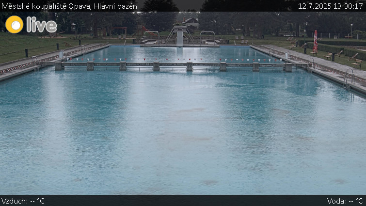 Městské koupaliště Opava - Hlavní bazén - 12.7.2025 v 13:30 Městské koupaliště Opava - Hlavní bazén - 12.7.2025 v 13:30