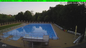Koupaliště Osíčko - Hlavní bazen - 25.6.2025 v 04:45