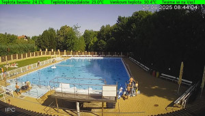 Koupaliště Osíčko - Hlavní bazen - 26.6.2025 v 08:45