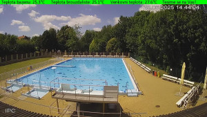 Koupaliště Osíčko - Hlavní bazen - 28.6.2025 v 14:45
