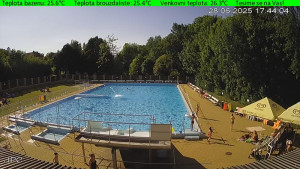 Koupaliště Osíčko - Hlavní bazen - 28.6.2025 v 17:45