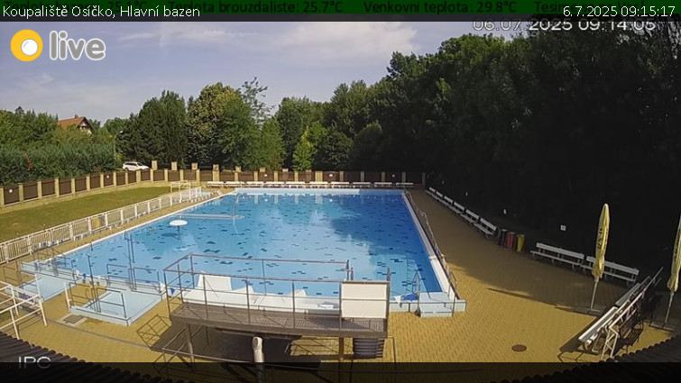 Koupaliště Osíčko - Hlavní bazen - 6.7.2025 v 09:15 Koupaliště Osíčko - Hlavní bazen - 6.7.2025 v 09:15