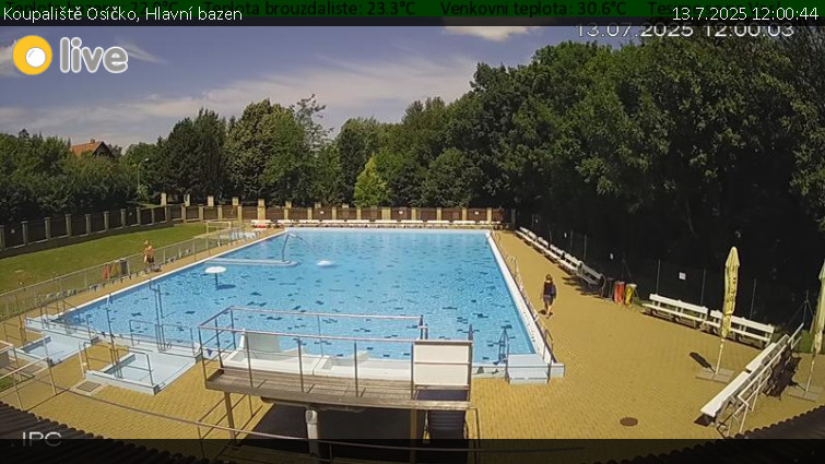 Koupaliště Osíčko - Hlavní bazen - 13.7.2025 v 12:00 Koupaliště Osíčko - Hlavní bazen - 13.7.2025 v 12:00