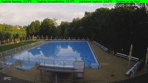 Koupaliště Osíčko - Hlavní bazen - 14.7.2025 v 06:45
