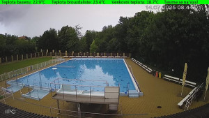 Koupaliště Osíčko - Hlavní bazen - 14.7.2025 v 08:45