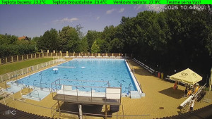 Koupaliště Osíčko - Hlavní bazen - 14.7.2025 v 10:45