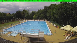 Koupaliště Osíčko - Hlavní bazen - 14.7.2025 v 14:45