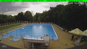 Koupaliště Osíčko - Hlavní bazen - 14.7.2025 v 18:45