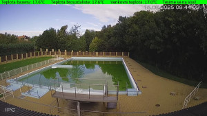 Koupaliště Osíčko - Hlavní bazen - 15.9.2025 v 09:45