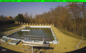 Koupaliště Osíčko - Hlavní bazen - 3.3.2026 v 11:45