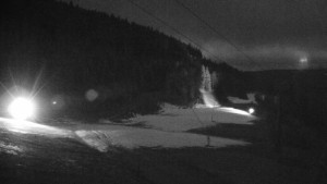 Skiareál Klínovec - Sjezdovka Jáchymovská, lanovka Prima Express - 9.12.2025 v 05:45 Skiareál Klínovec - Sjezdovka Jáchymovská, lanovka Prima Express - 9.12.2025 v 05:45