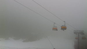 Skiareál Klínovec - Sjezdovka Jáchymovská, lanovka Prima Express - 16.3.2026 v 10:45