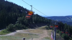 Ośrodek narciarski Klínovec - Trasa narciarska Jáchymovská, kolej linowa Prima Express - 8.8.2026 v 11:45 Ośrodek narciarski Klínovec - Trasa narciarska Jáchymovská, kolej linowa Prima Express - 8.8.2026 v 11:45